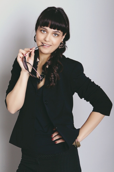 Attractive brunette posts her archive of personal photos