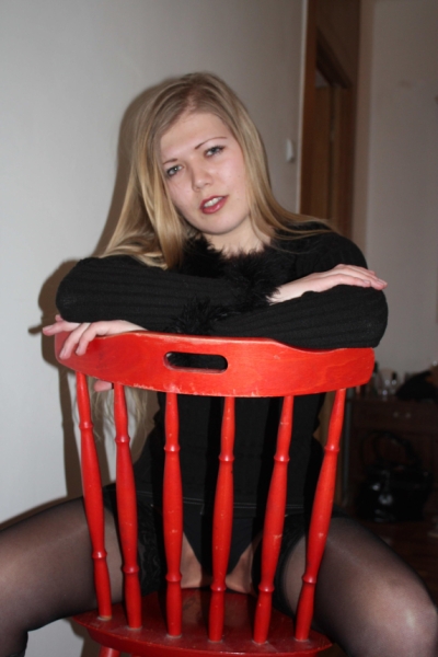 Amateur photo album of one girl with intimate poses