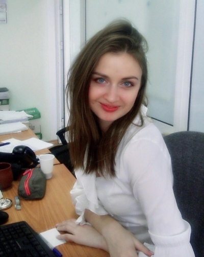 Молодая с членом во рту — домашние фото обнажённой девушки