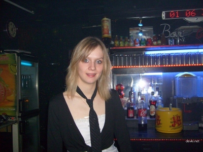 Lets herself be fucked after first meeting