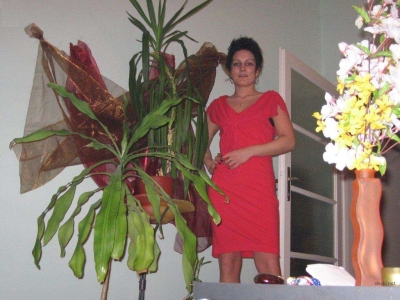 Голая жена сосёт член