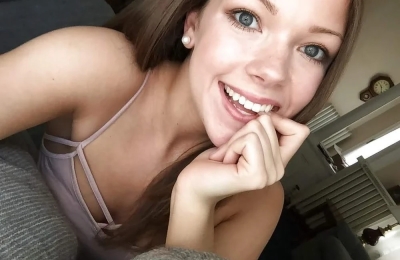 Julia-Julia sucks and gives