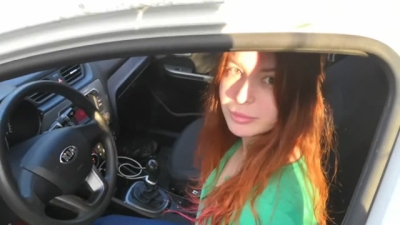 Секс в лесу с горячей рыжей девчонкой