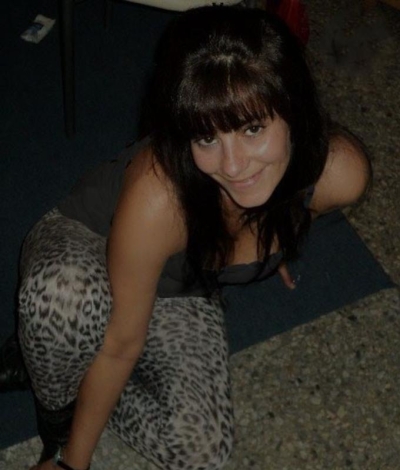 A girl from Argentina likes to show her porn photos.