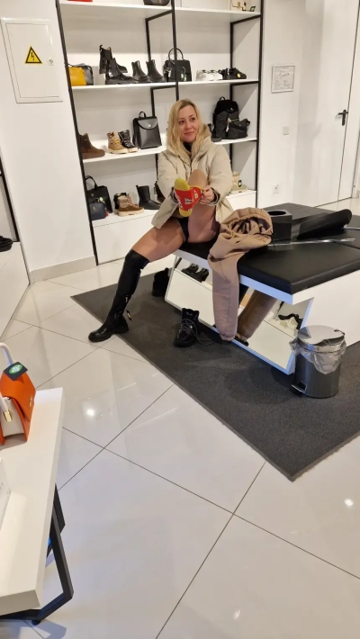 Замужняя секретарша